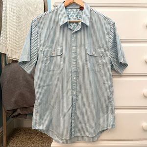 Men’s Light Blue Vertical Striped Button Down Summer Shirt
